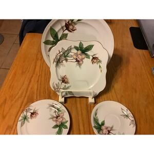 Mieto China Woodrose Set 4 Plates Replacement